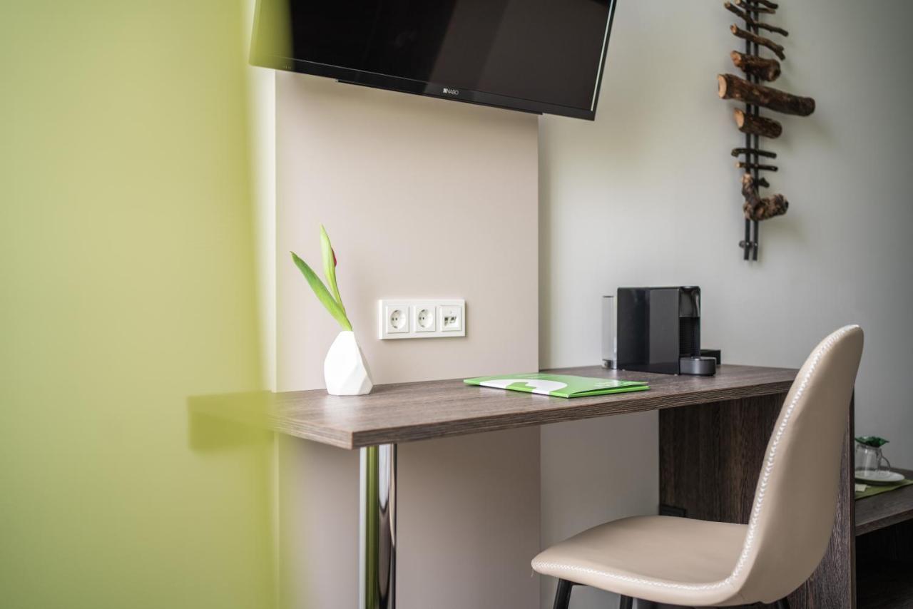 Eee Hotel Graz Pirka Eksteriør bilde